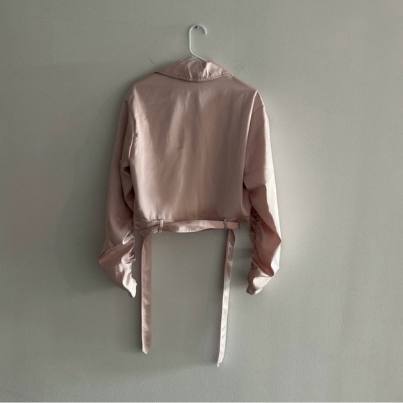 OW Collection Vegas Satin Jacket – NWT! Size XS – Originally $240 - Picture 7 of 7
